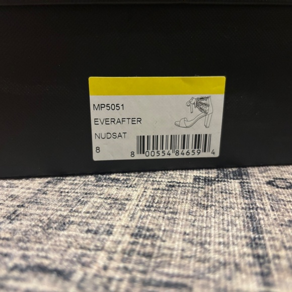 Wedding shoes - Picture 4 of 10